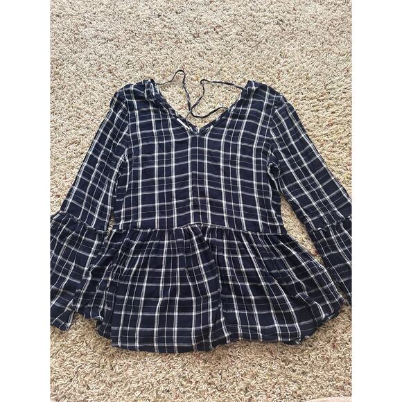 NWOT Maurices Navy Blue Stripped Long Sleeve Blouse Women's Size Small - Picture 1 of 2